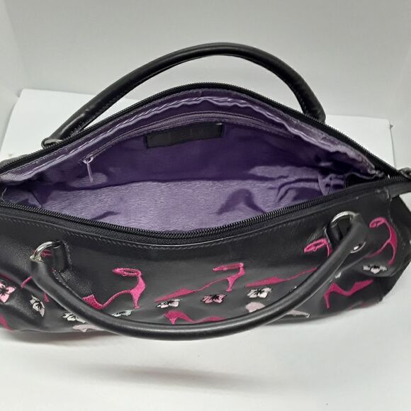 Nicole Miller Collection Women's Handbag/Purse Great Condition - Picture 6 of 10